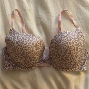 Victoria's secret bra